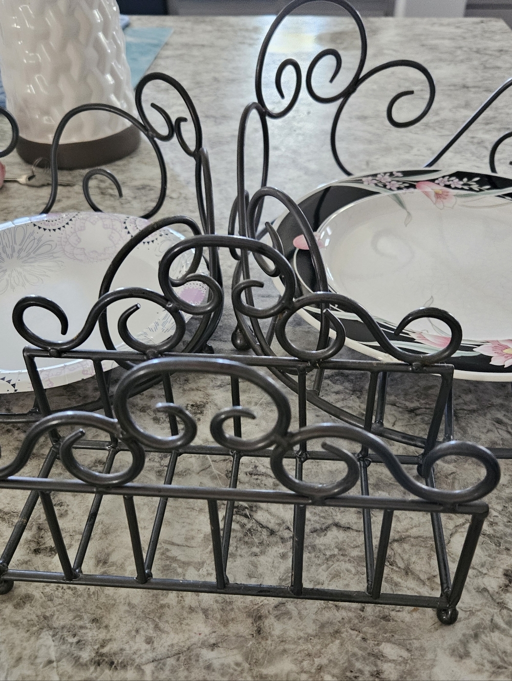 Better Homes & Garden Decorative Scroll Metal Napkin & 2  Plate Holders - Black